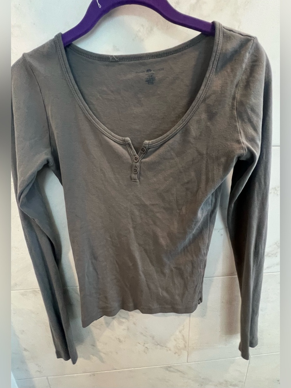 Brandy Melville Long-Sleeve Henley Top - Gray